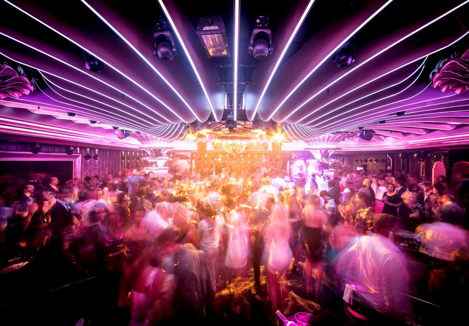 Discover the Best Nightclubs on the French Riviera