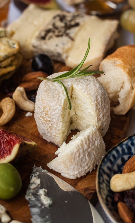 french goat cheese nuts and fig