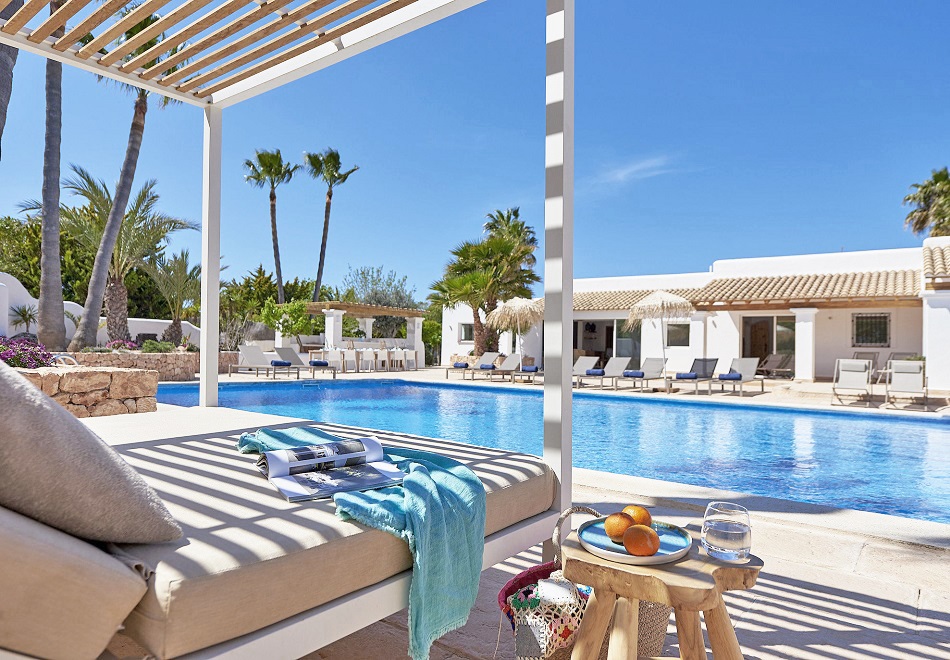 5 Ibiza Villas for Large Groups