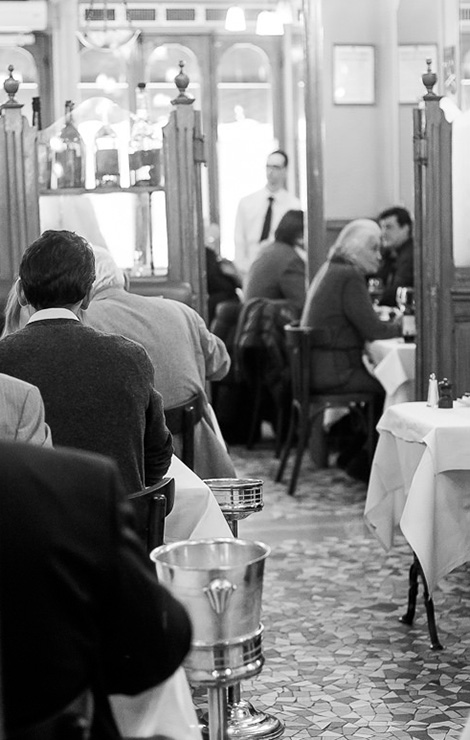 Josephine Chez Dumonet Paris interior