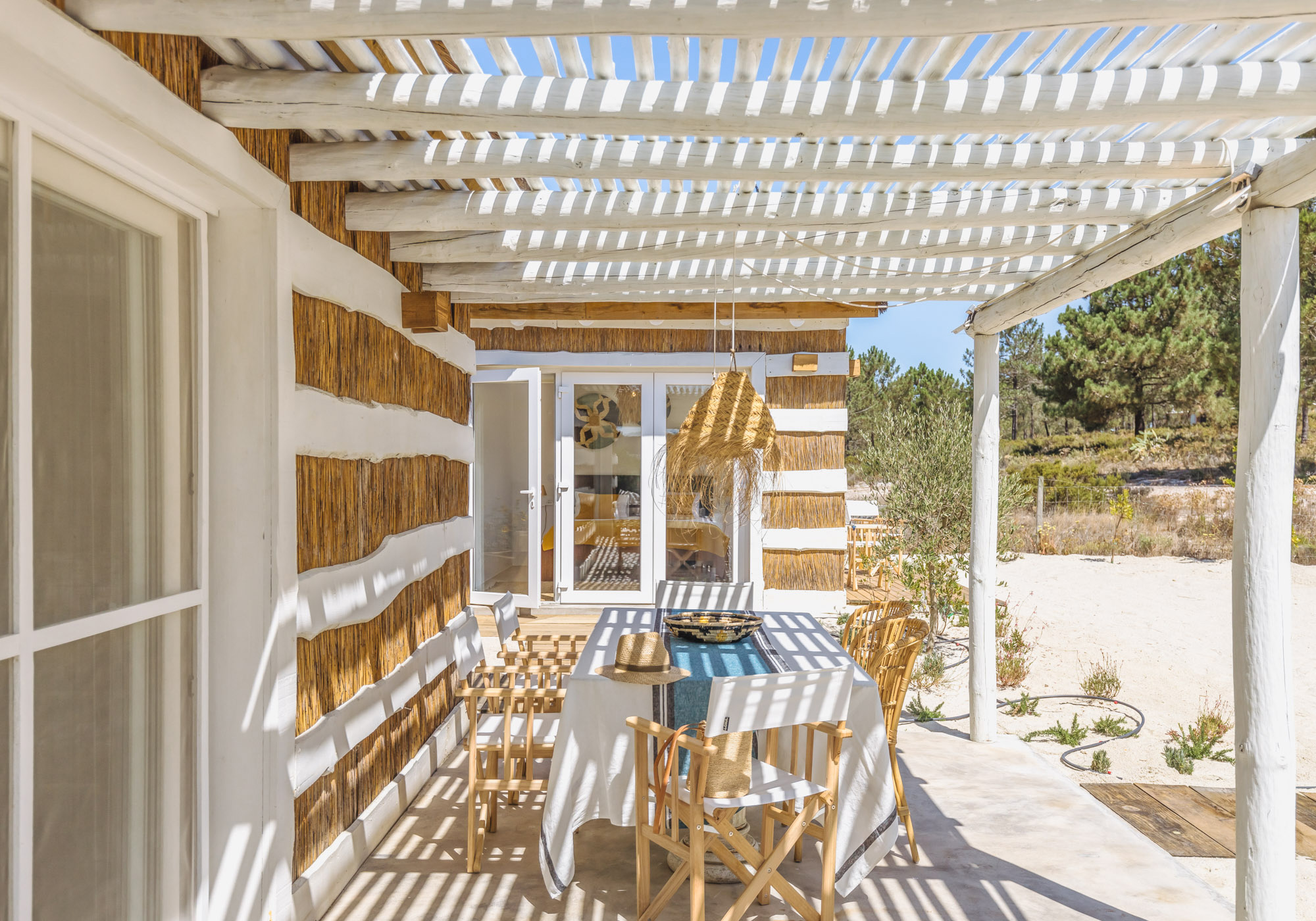 9-comporta-luxury-villa-rental-outdoor-dining-COP1012